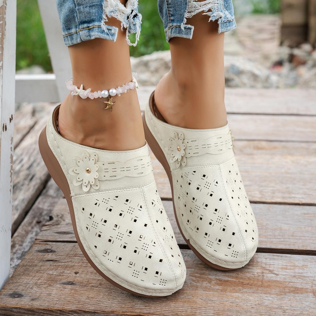 Fashion 2025 New Women Wedge Mules Slippers Lightweight Hollow Out Shoes Woman Plus Size Thick Sole Outdoor Sandals Female Slides Women