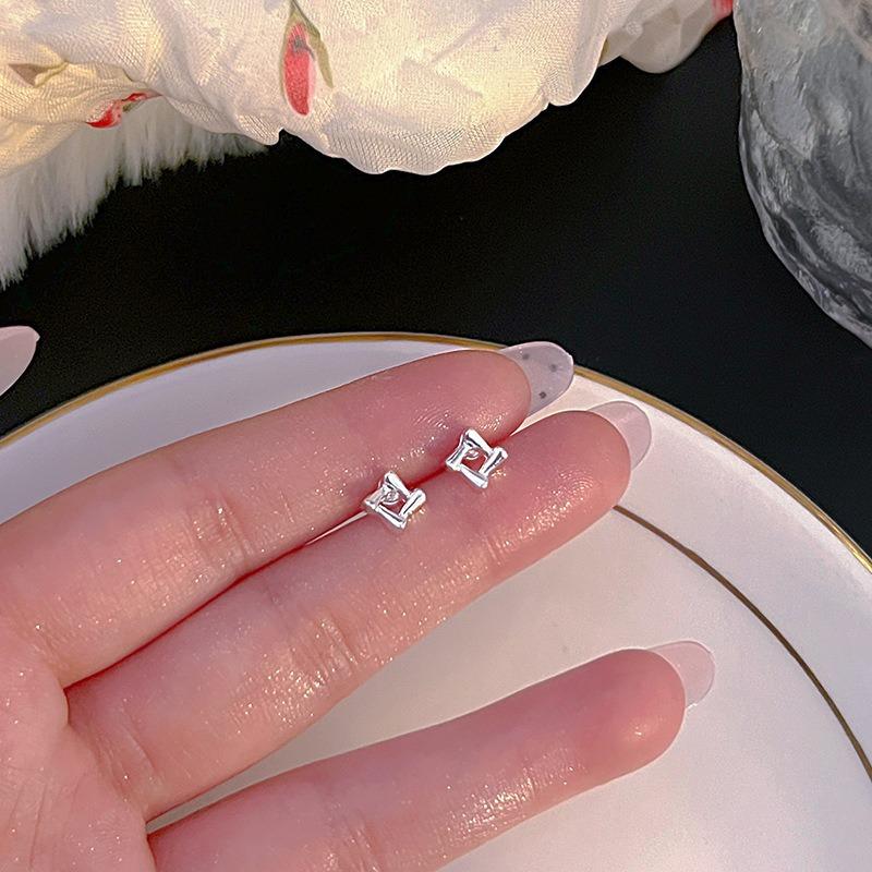 Иглы для ушей из стерлингового серебра S925, новые темпераментные простые и маленькие серьги-пусеты, женские серьги, серьги для пирсинга ушей, серьги, предотвращающие блокировку, ювелирные изделия