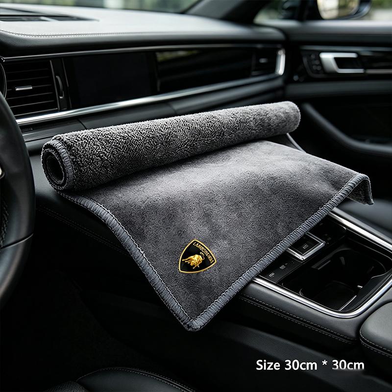 Auto Headrest For Lamborghini Urus Huracan Aventador Premium with Emblem Logo Cleaning Drying Cloth Car Wash Rags Cleaning Brush TT2