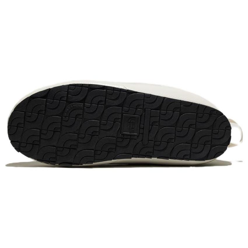 The North Face Мужская куртка The North Face X KAWS Thermoball Traction 'Moonlight Ivory' NF0A7W6J-944