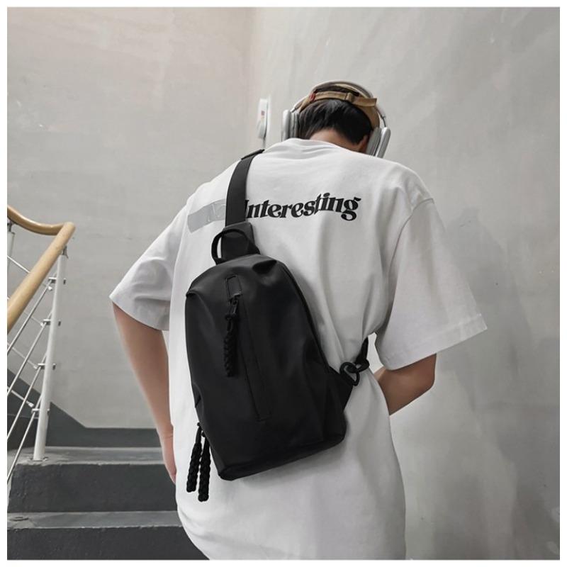 Молодежь носит его, чтобы реализовать свою мечту о моде. Нейлоновая ткань, лето 2024, городская минималистичная женская сумка через плечо для отдыха