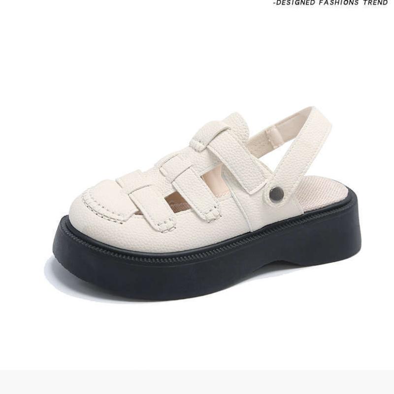 2024 Женские сандалии Лето Новая мода Мягкая кожа Baotou Женские ретро полые толстые подошвы плетеные удобные пляжные тапочки