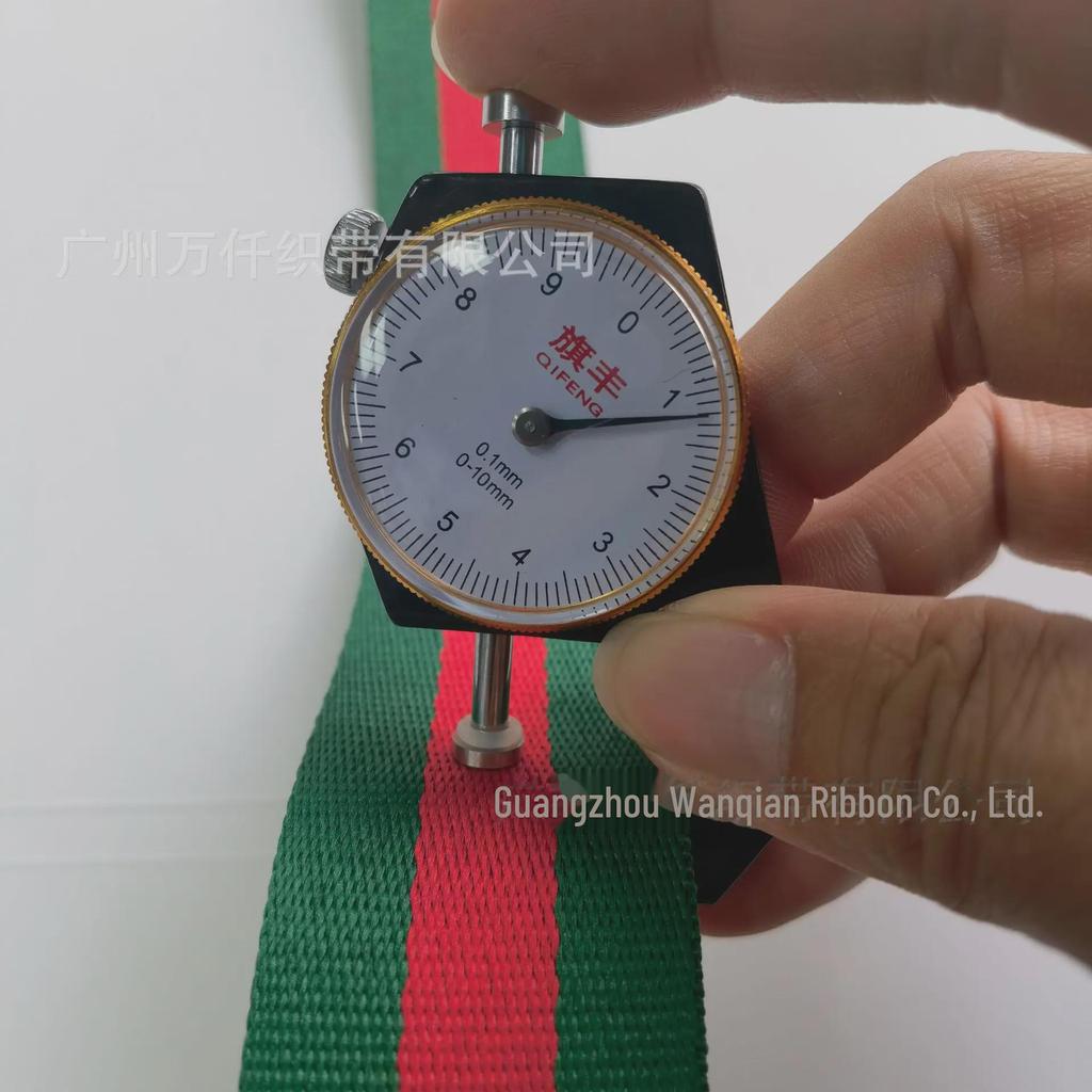 Ремень для женской сумки: Лента из полиэстеровой саржи зеленого и красного цвета 2 см/5 см с украшением в виде шляпы, толщина 1,2 мм