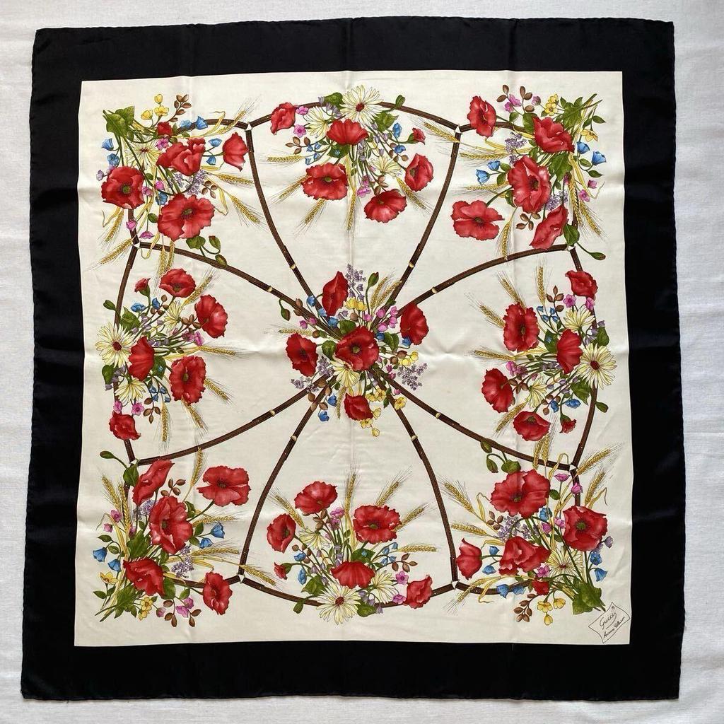 Б/у Шарф GUCCI Gucci Flora Шелковый Черно-белый Красный Ботанический Цветочный Большой Старый Gucci Винтажный