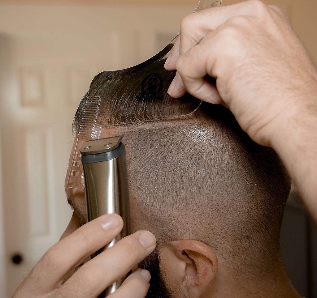 Шаблон с расческой для формирования бороды