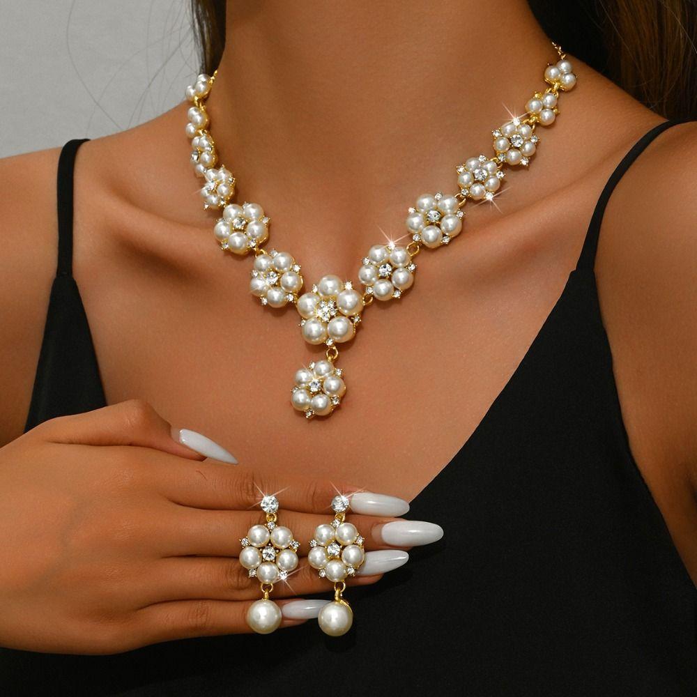 Exquisite Claw Chain Jewelry Set Luxury Necklace Earrings Set Pearl Necklaces Earrings Women