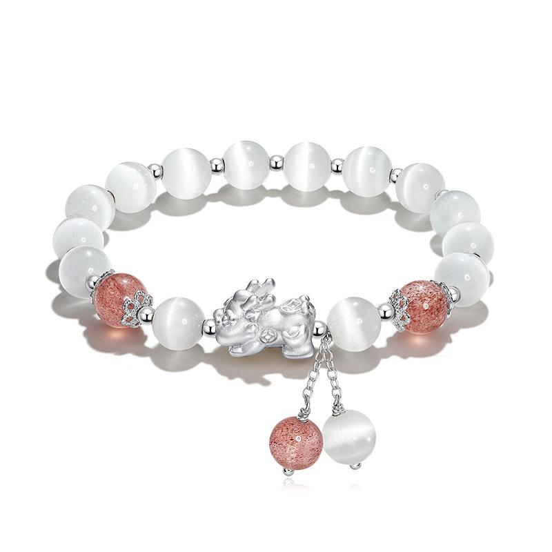 Cat's Eye Stone Bracelet for Women, Unique Design, Exquisite and Luxurious, Pixiu Strawberry Crystal Bracelet