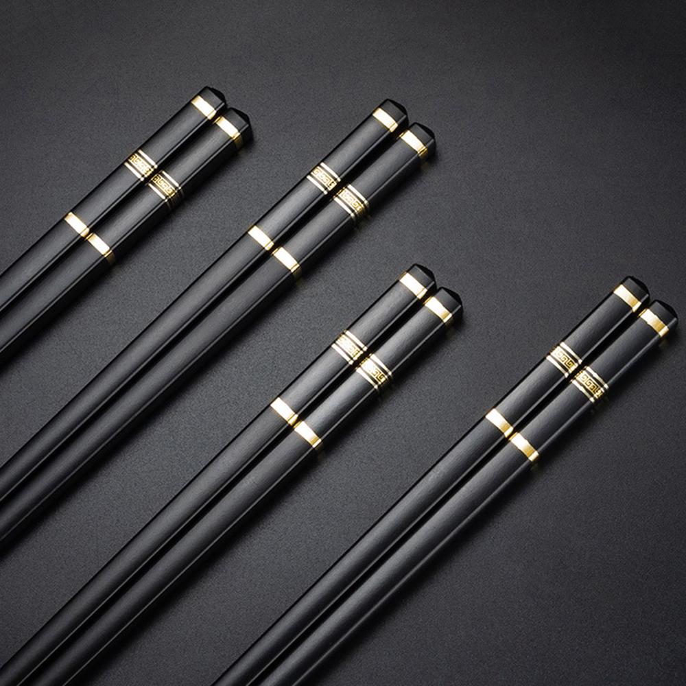4 Pairs Black Japanese Chopsticks Set Alloy Reusable Korean Style Chopsticks Kitchen Tools Anti-scalding Tableware