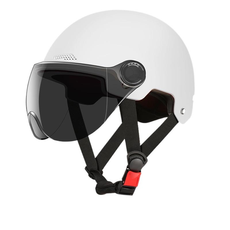 Шлем Электромобиль Женский и Мужской Мотоциклетный Аккумуляторный Автомобиль Полушлем Летняя Защита от Солнца Полный Шлем Оптом Езда Дышащий и Легкий