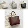 Vintage Style Large Capacity Women's Tote Bag Minimalist Design For Daily Use