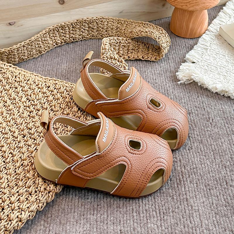 Korean-style children's sandals2026New summer styles: casual shoes for boys, outdoor shoes for girls, and trendy beach sandals for babies