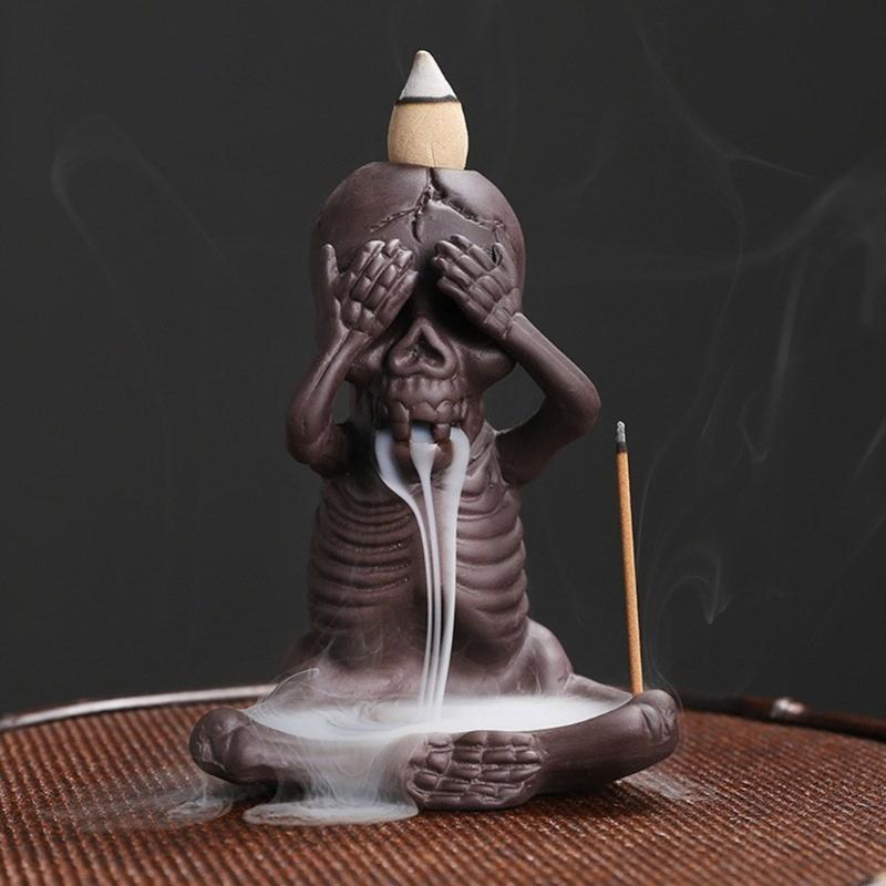 62KD Waterfalls Effect Ceramics Skull Backflow Incenses Burners Home Decorative Craft for Meditations and Home Ambiances