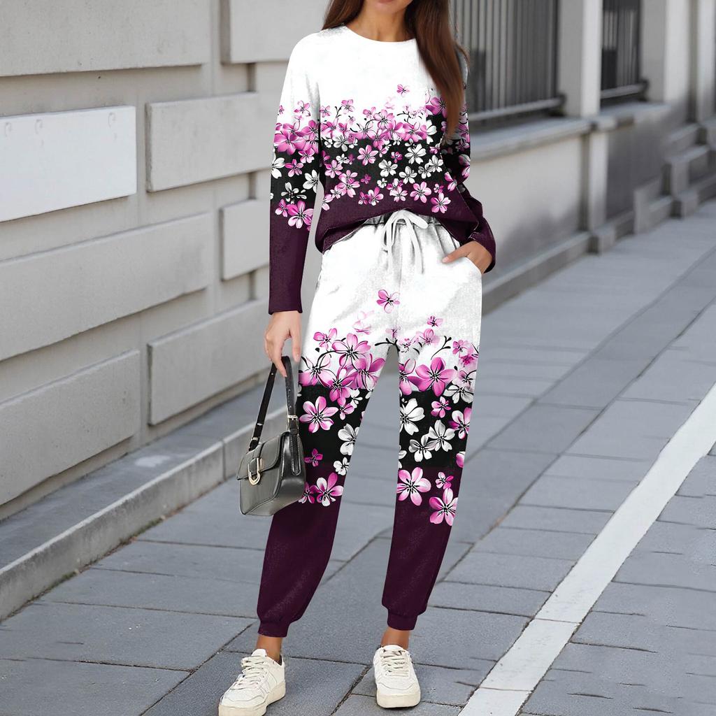 Комплекты для женщин из 2 предметов: футболки с круглым вырезом и длинным рукавом, принтованные спортивные брюки с карманами