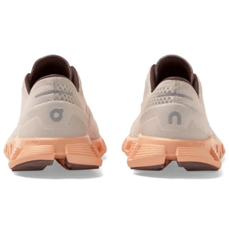 On Running Cloud X Серебристый Миндаль Женские 40.99699