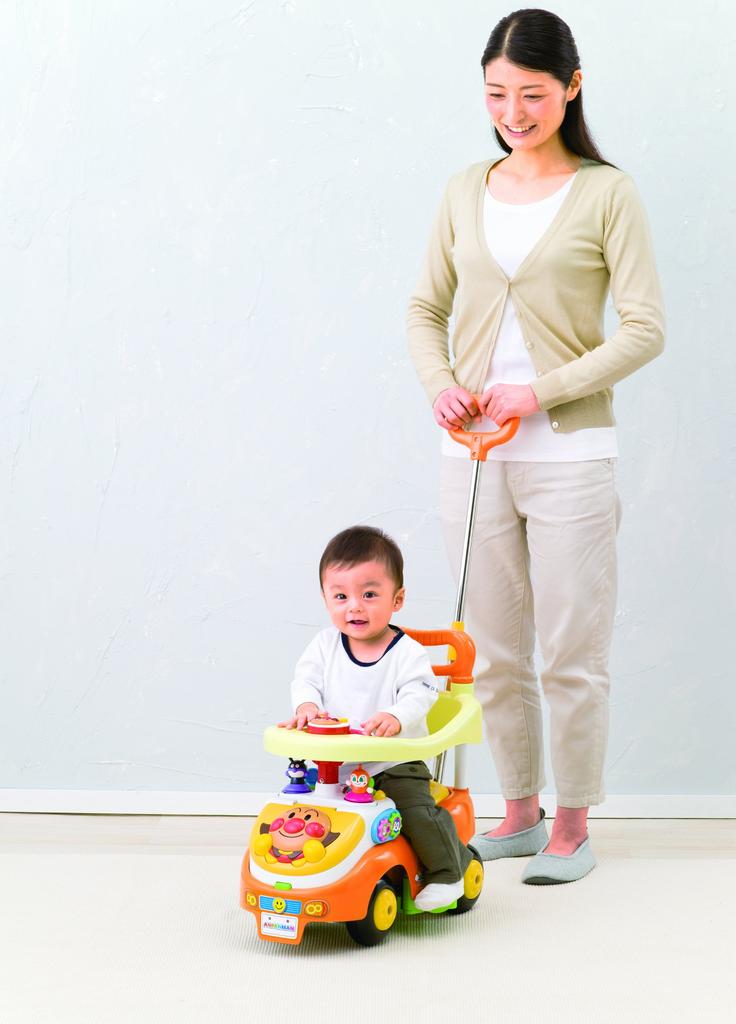 Anpanman Yokubari Busy Car 2 with Push Rod Guard +