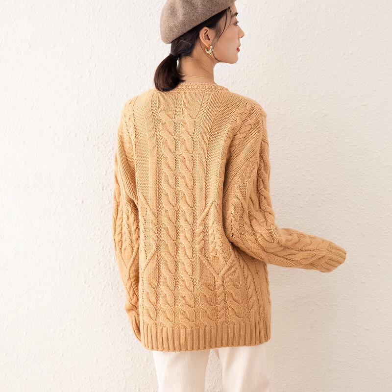 TUHUANG Thick Pure Wool V-Neck Cable Knit Sweater