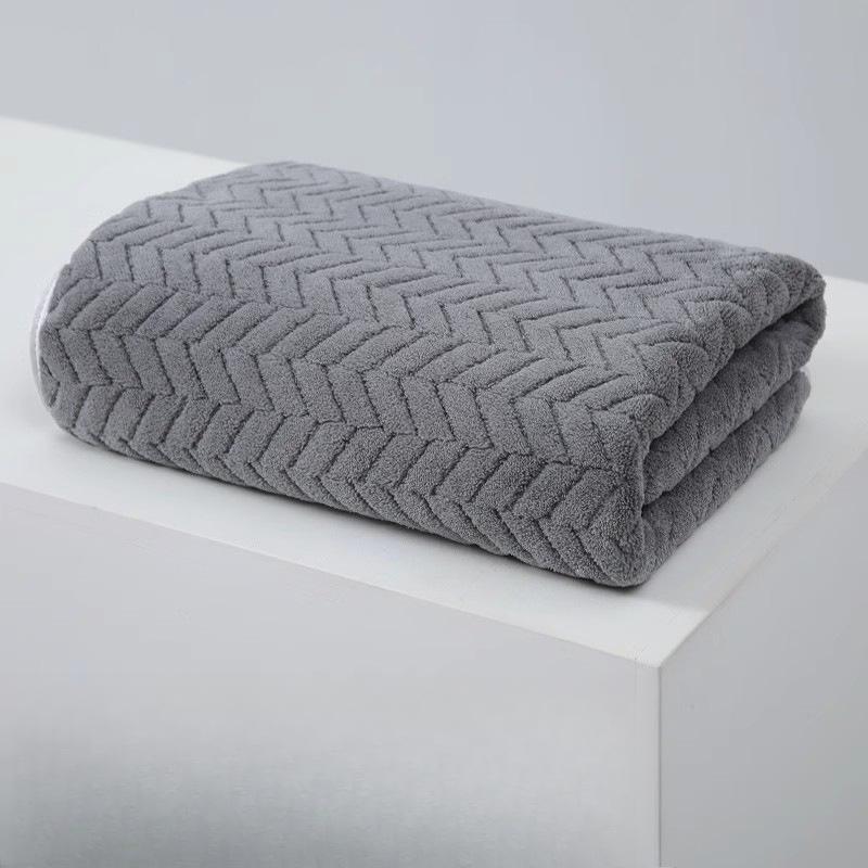 Полотенца из кораллового флиса и банные полотенца для домашнего использования