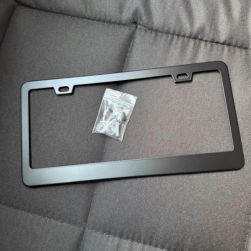 Universal Alloy License Plate Frame Black Carbon Bracket American Auto Accessory Fiber Number Plate TAG Cover for Front Rear License Plate Covers