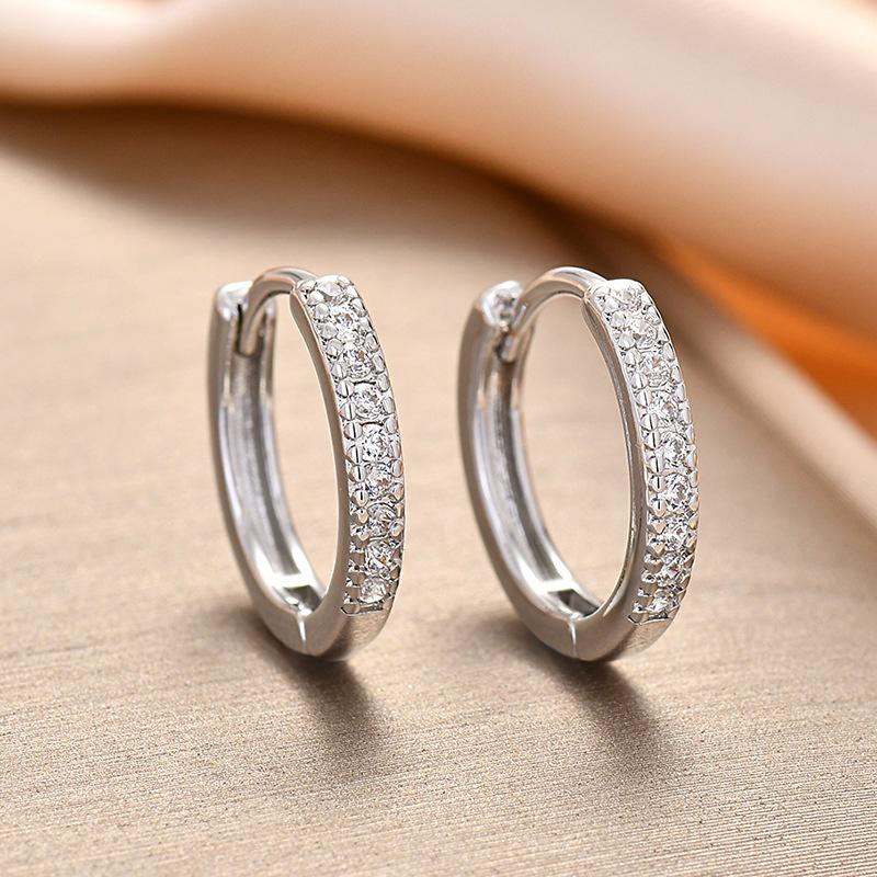 French Retro Zircon-Studded Earrings: Women's Geometric Hoops with Full Zircon Inlay, Simple Fashion.