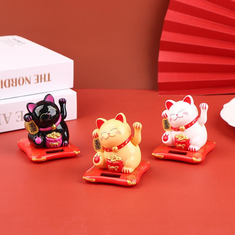 На солнечных батареях Maneki Neko машет рукой манит удача кошка Lucky Cat для домашнего офиса и автомобильного декора