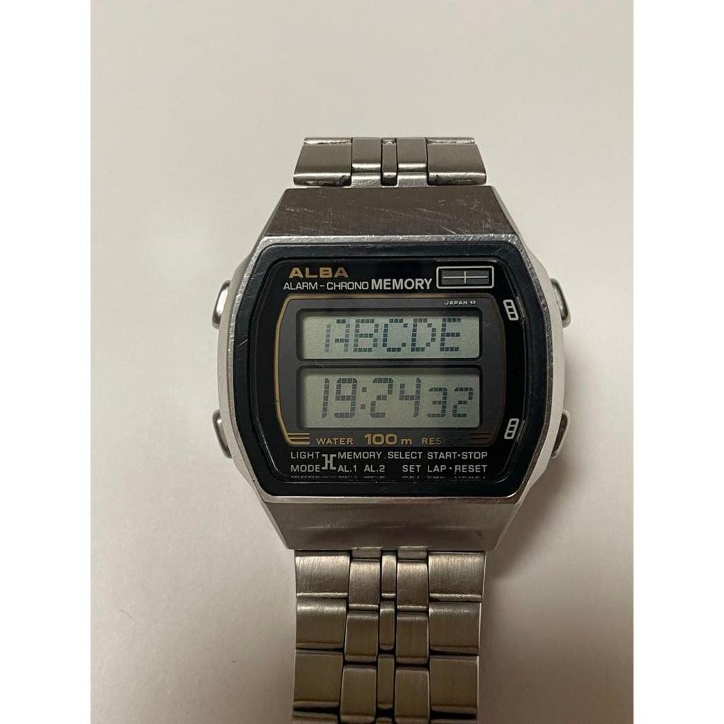 Б/у ALBA ALARM-CHRONO MEMORY SEIKO Y771-502A