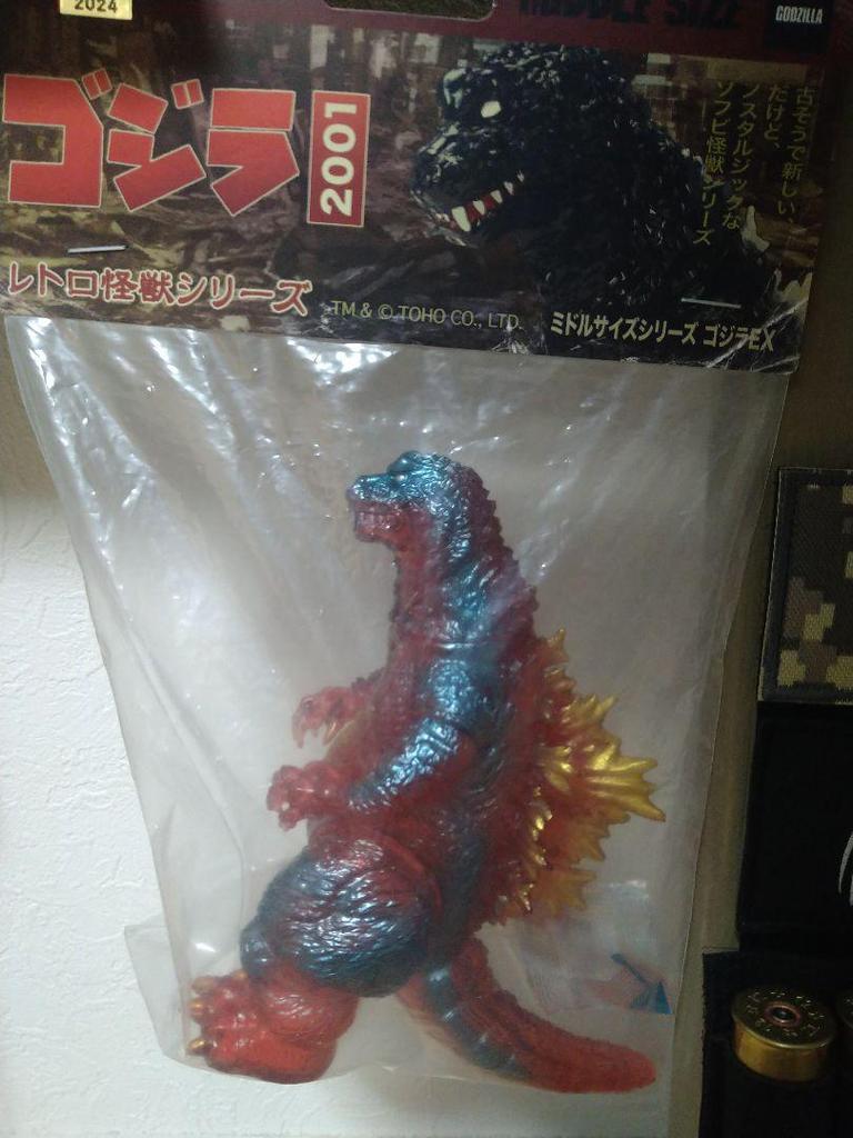 [Б/У] Серия среднего размера CCP №. 5 Годзилла Ретро Красный Прозрачный Вер.