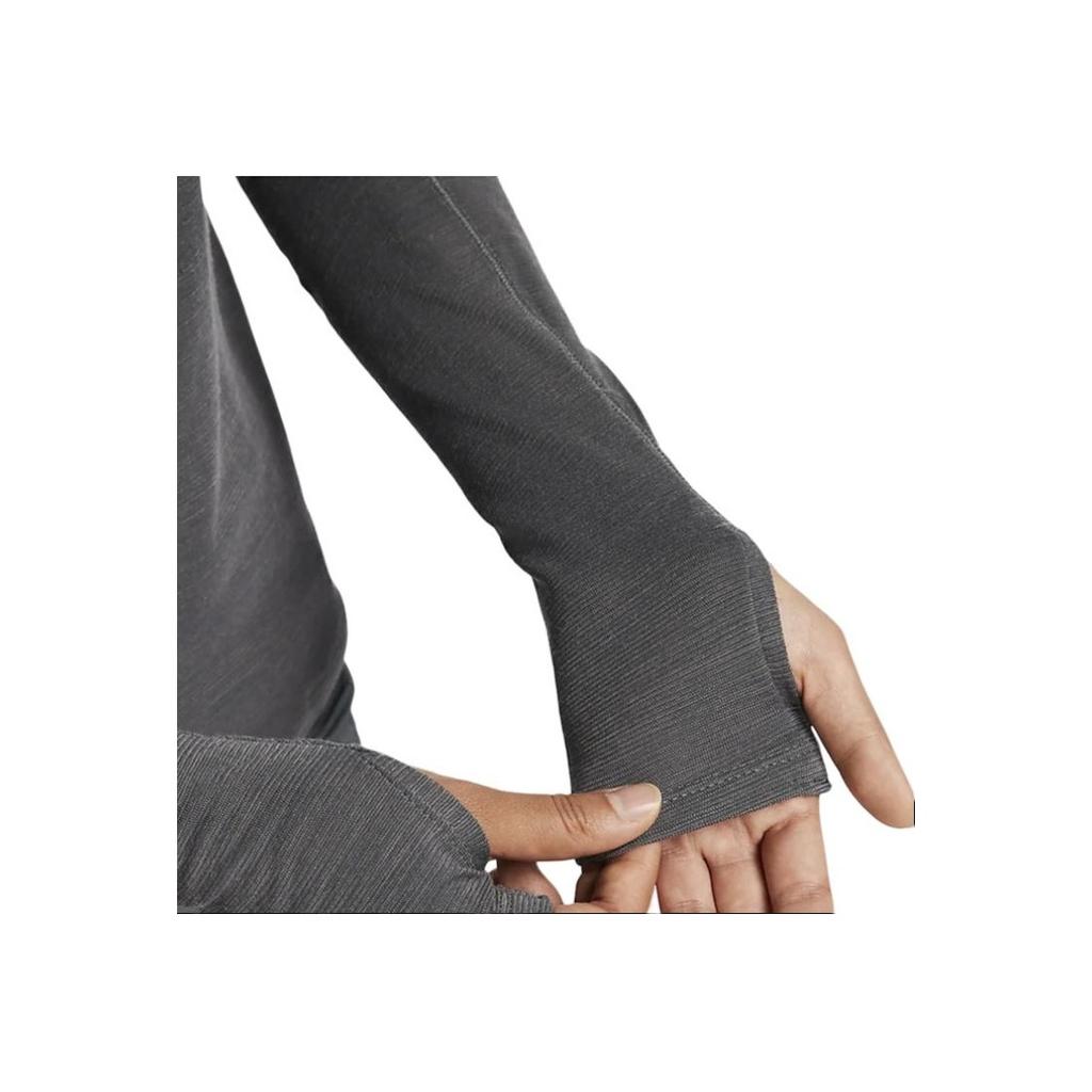 Nike Футболка Dri-Fit Swift однотонная с воротником-стойкой, полумолнией и длинным рукавом, женские топы, железно-серый FB4439-068