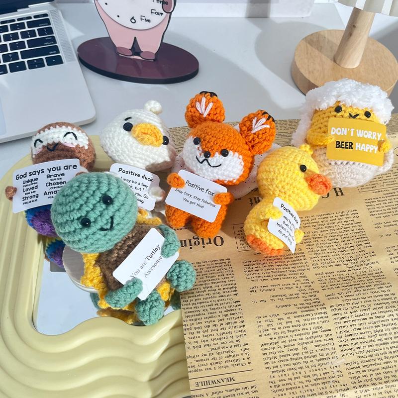 Милое вязаное крючком украшение в виде животных Лягушка Морская черепаха Утка Лиса Украшение Настольные аксессуары Фигурка ручной вязки Готовая вязаная крючком кукла