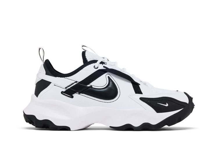 Женские кроссовки Nike Wmns TC 7900 'Белый Черный'