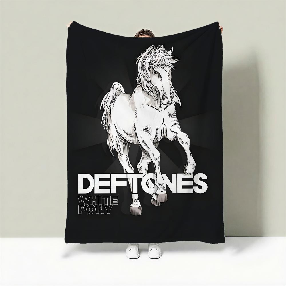 Band D-Deftones Throw Lightweight 240g Flannel Blanket Soft Skin-friendly for Summer Cooling