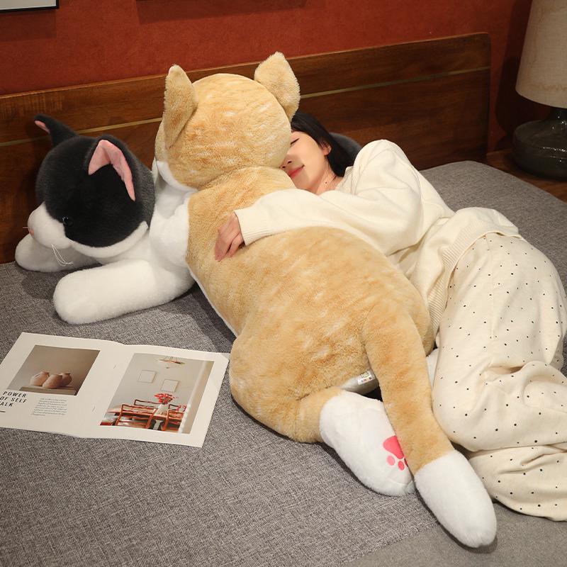 Мультяшная подушка-кошка плюшевая: Большой мяукающий компаньон для сна для детей