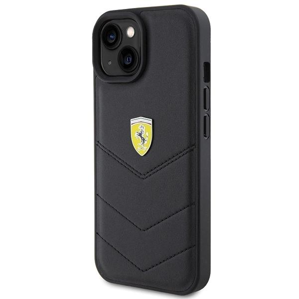 Etui Ferrari Quilted Metal Logo Na Iphone 15 - Czarne