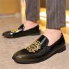 Тренд Новые мужские остроносые глянцевые туфли-слипоны с вышивкой Мужские лоферы для платья Бальные туфли для выпускного вечера Zapatos Hombre