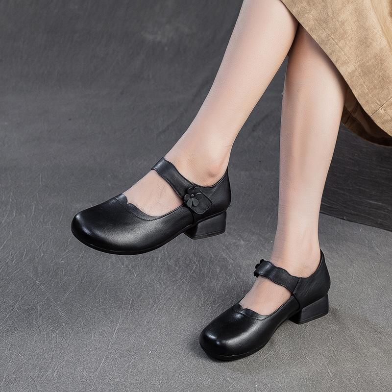 Мода 2025 Осень Новые Ретро Туфли Мамы Кожа первого слоя Одинарные туфли Удобные Туфли женские с круглым носком