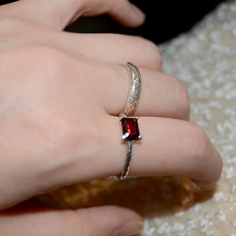 Martha In the Garret Garnet.576 Ii