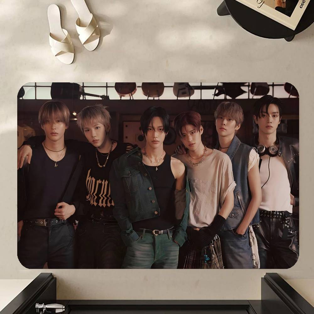 Kpop R-rIIZE Floor Mat INS Style Soft Bedroom Floor House Laundry Room Mat Anti-skid Household Carpets