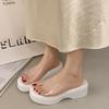 Лето 2025 года, новые увеличивающие рост кексы с толстой подошвой, классные тапочки для женщин, простые, сексуальные и прозрачные, одно слово, классные тапочки