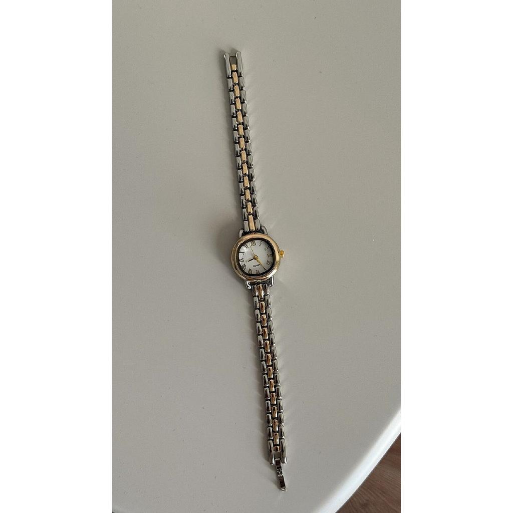 Cecilia Special Vintage Series Thin Strap Women's Wristwatch Gold-silver Color