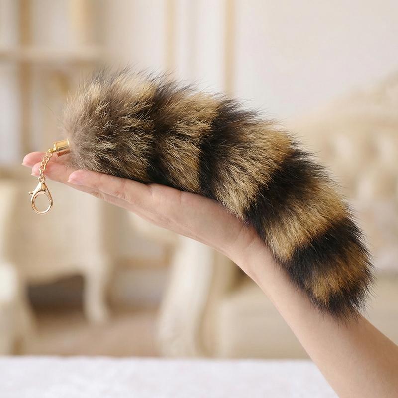 Plush Raccoon Tail Keyring Furry Animal Bag Charm 1pc Faux Fur Keychain with Soft Pompom for Purse and Keys