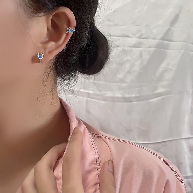 Синий Стразовый Кафф на Ухо в Виде Оленя - Не Требует Пирсинга, Праздничный Модный Зажим в Виде Рога