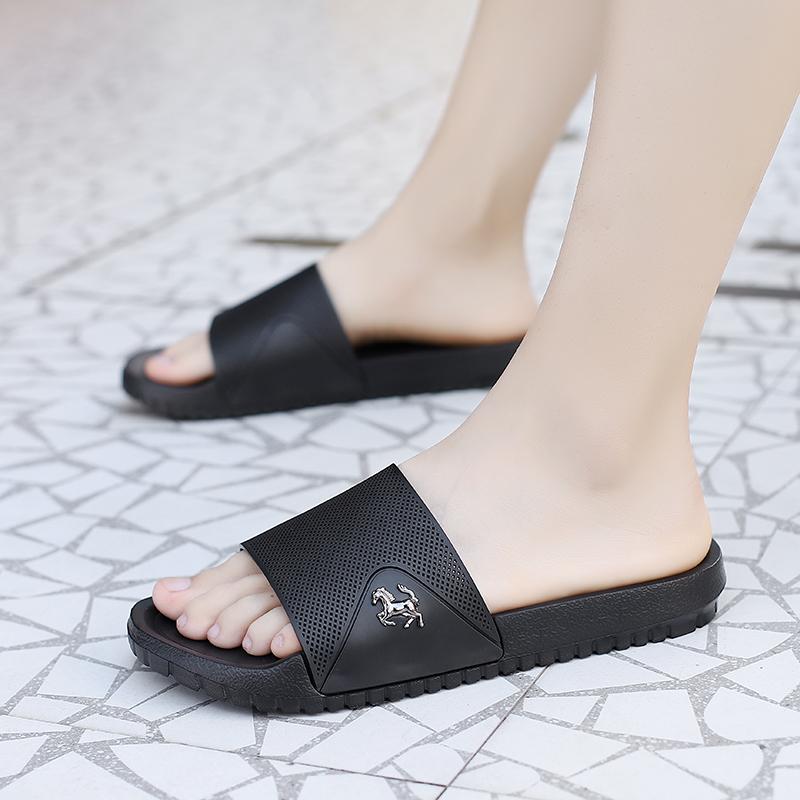 Plus Size Men Slippers EVA Soft Sandals Men Outdoor Home Flip Flops Slides Non-slip Summer Beach Sandals Men Water Shoes