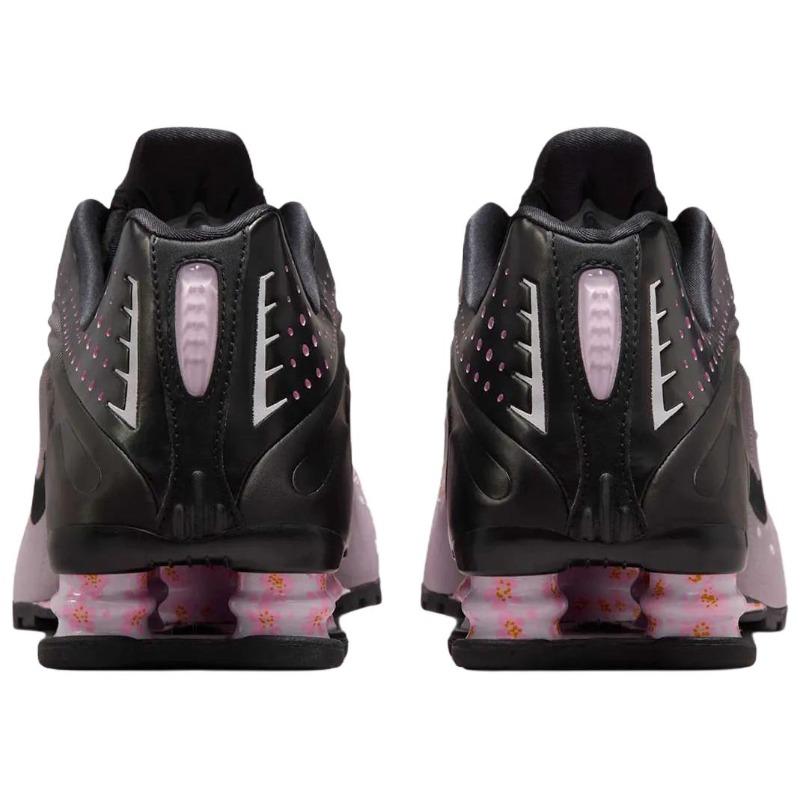 Nike Shox R4 Вышивка Сакура Низкие Повседневные Беговые Кроссовки Женские Черные Розовые IB8872-600