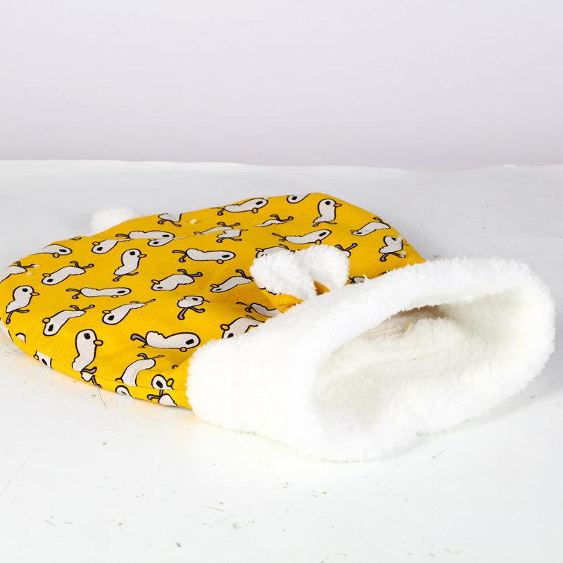 Practical Thickened Cat Sleeping Bag Semi-Closed Winter Soft Cat Bed Cave Warm Comfortable Cat Nest Pet Mat Pet Supplies