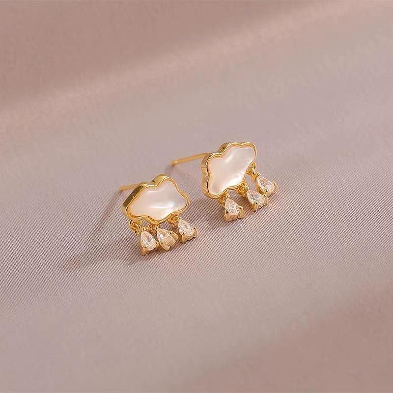 Маленькие женские серьги с микроинкрустацией цирконом и модным темпераментом, простые серьги с каплями воды в виде облаков