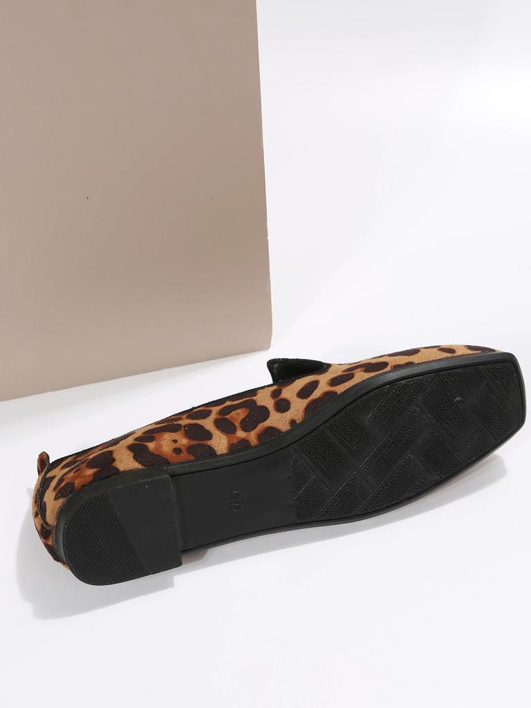 Модные летние женские туфли на плоской подошве с квадратным носком для женщин, повседневные туфли с леопардовым принтом