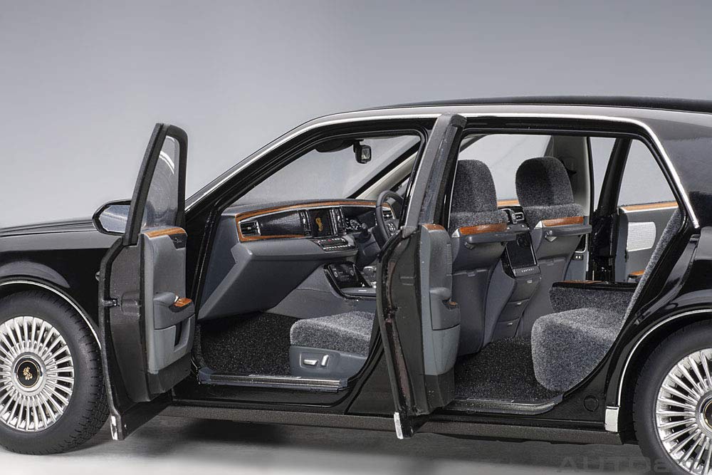 AUTOart Toyota Century Kamui Eternal Black Готовый продукт 1/18