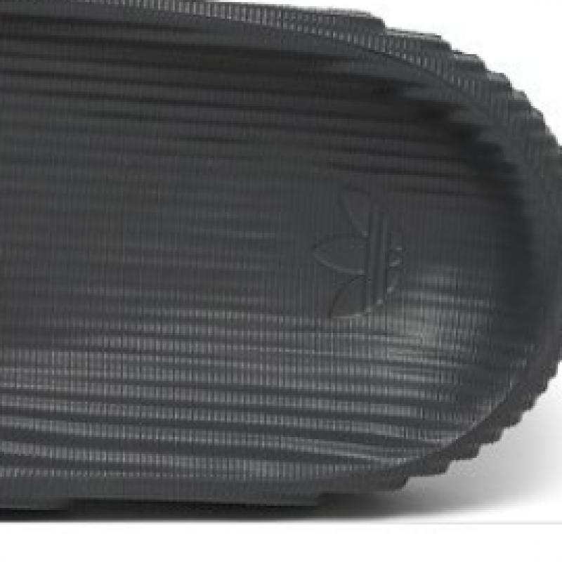 Adidas Адилетт 22 Hp6522