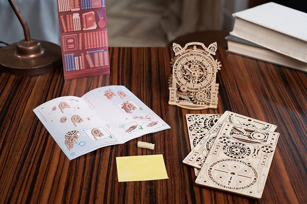 Ugears Винтажный будильник 70163 Деревянный пазл Модель для сборки Не требуется клей или инструменты