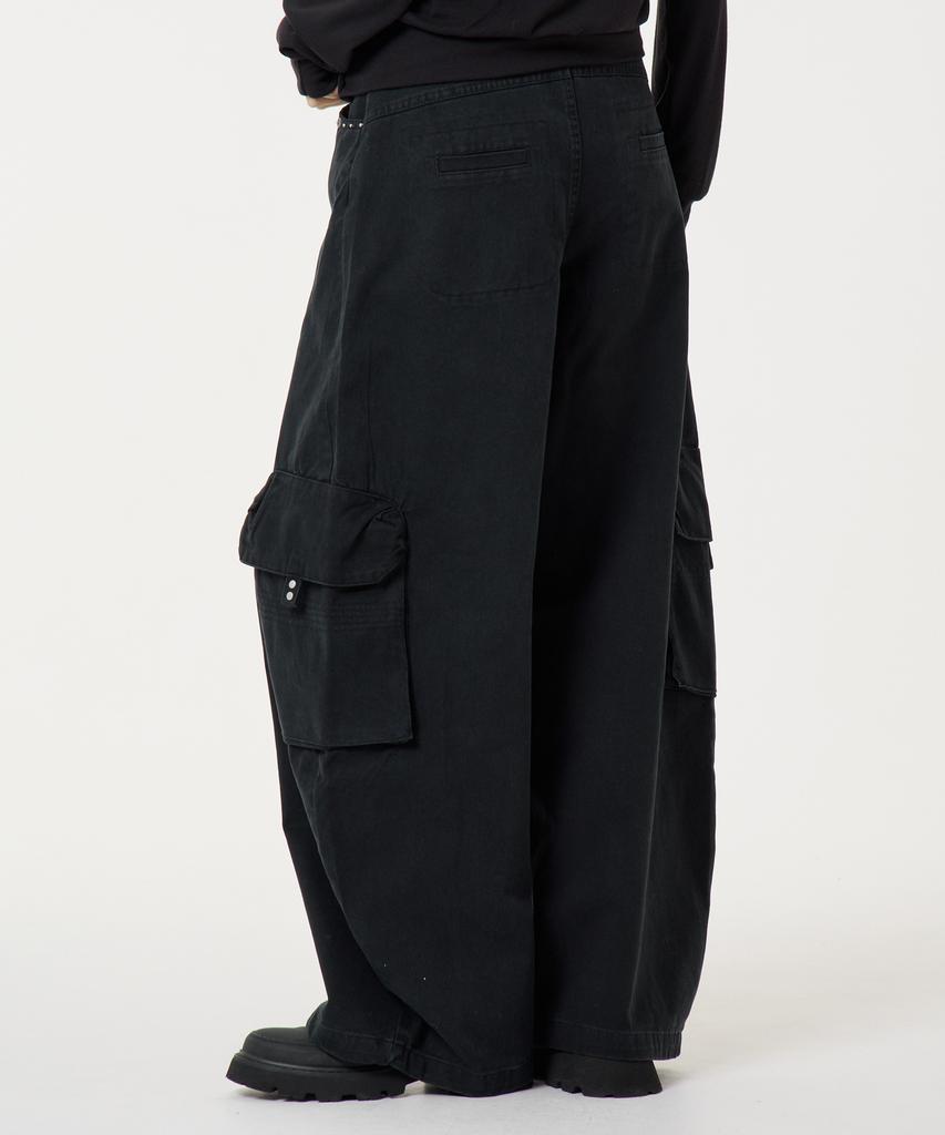 UNKNOWN PLANET Curved Cargo Cotton Pants Black