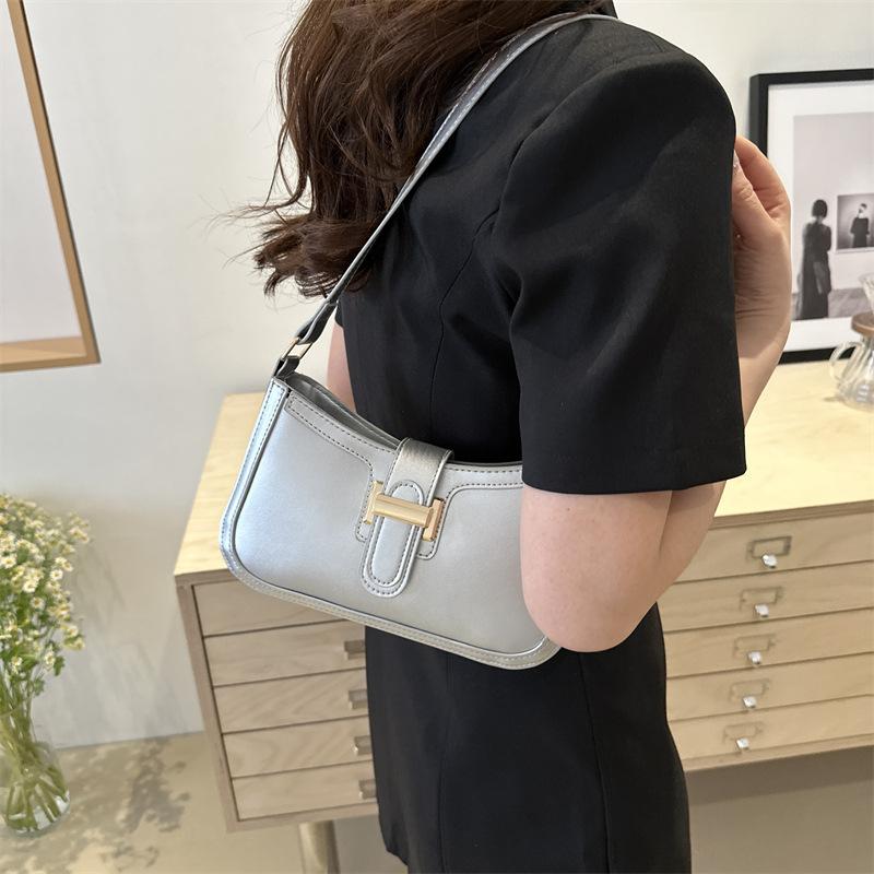 Simple and Fashionable Retro Bag 2024 New Women's Bag Trendy and Fashionable Shoulder Underarm Bag Simple Foreign Messenger Bag